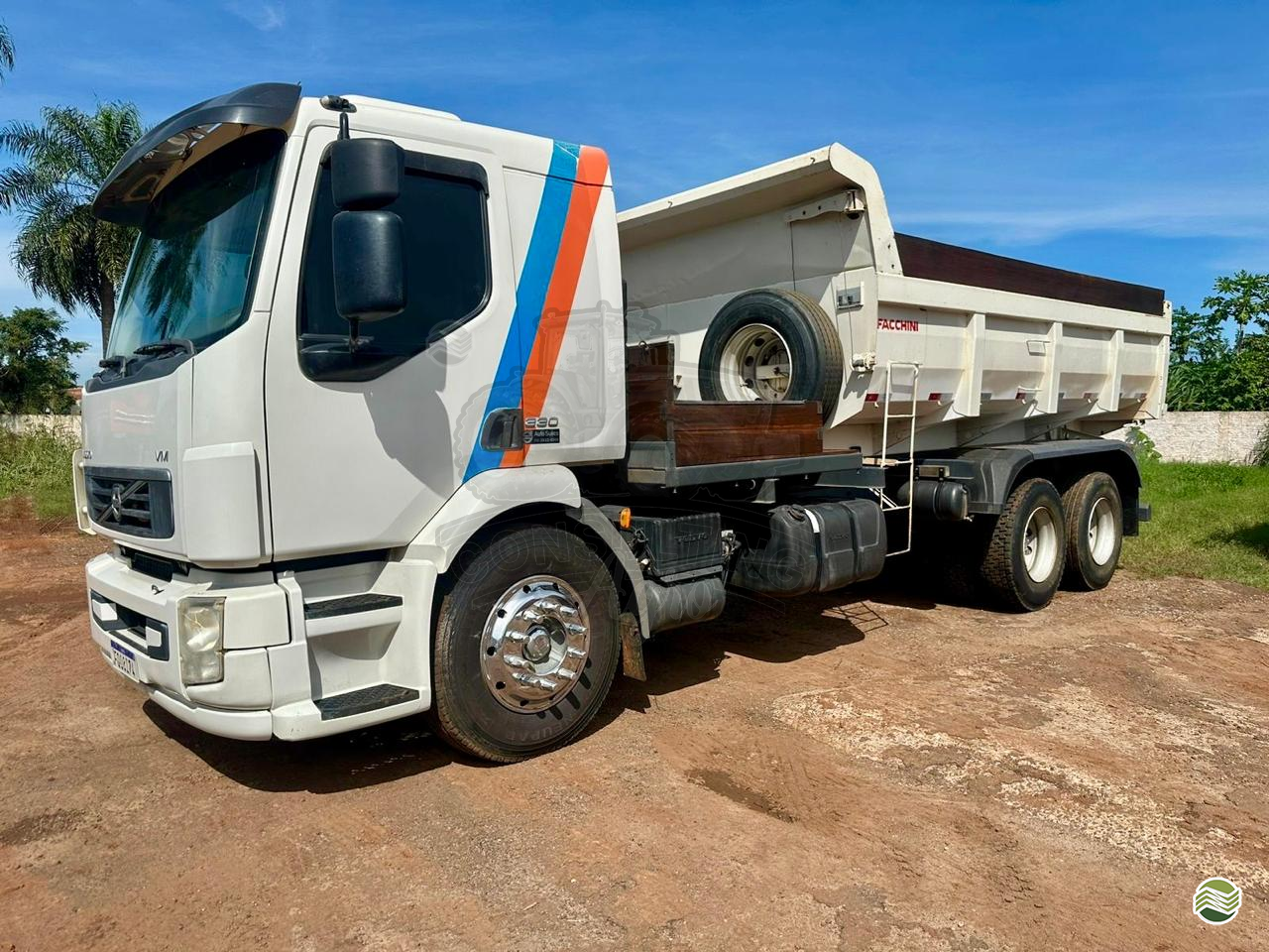 CAMINHAO VOLVO VOLVO VM 330 Caçamba Basculante Truck 6x2 Consulting Agro ITUVERAVA SÃO PAULO SP